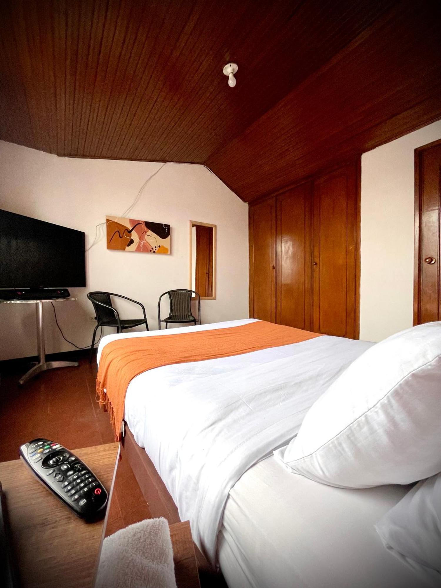 Way Maker 1 Otel Bogotá Dış mekan fotoğraf