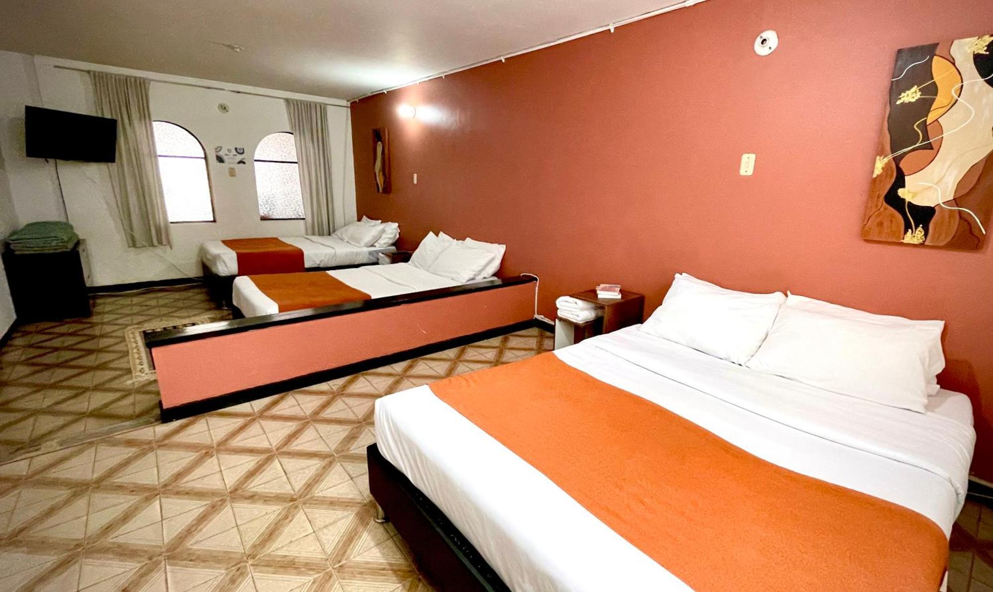 Way Maker 1 Otel Bogotá Dış mekan fotoğraf